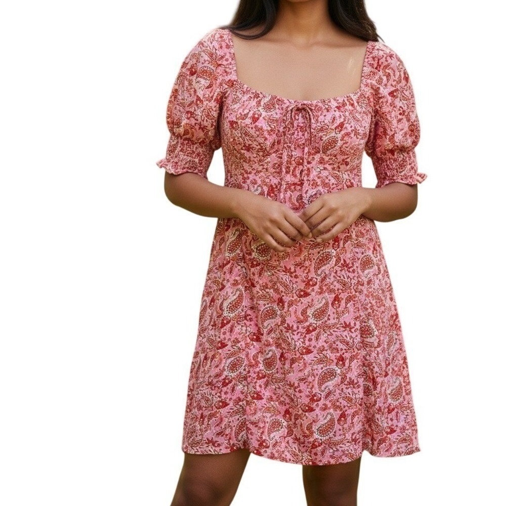 Row A Paisley Mini Dress Short Puff Sleeves Size Medium Red & Pink Sundress NWT